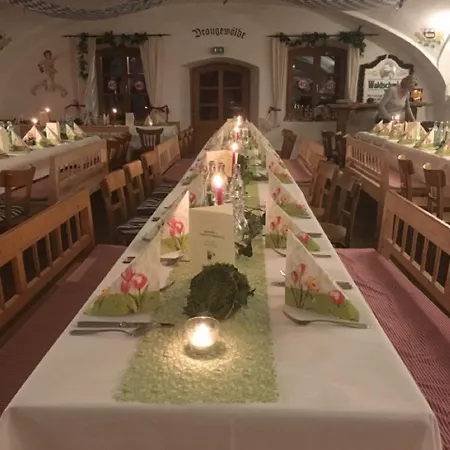 Brauereigasthof Zur Post Apartamento